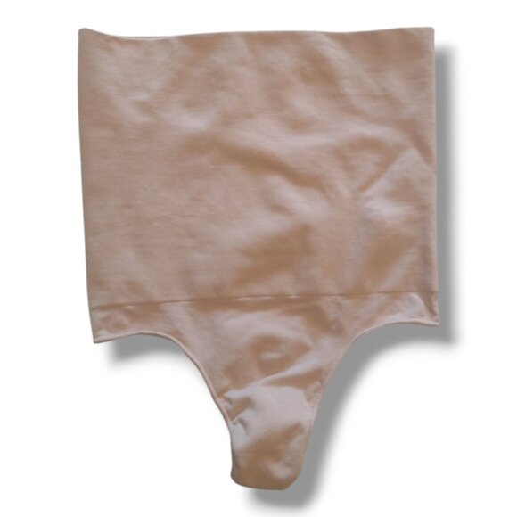 Skims Core Control Mid Waist Thong 2X/3X - Picture 5 of 6